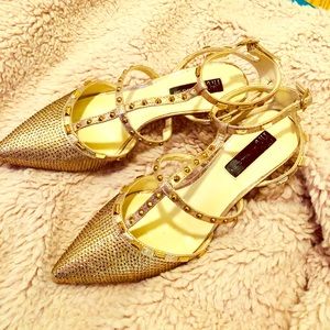 Pre owned beautiful INC 1’ heels, size 7.5M